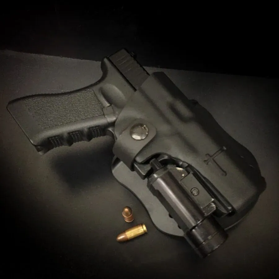 www.trb-holsters.com_wp-content_uploads_2024_09_holster-kydex-lampe-universel-owb_02.webp