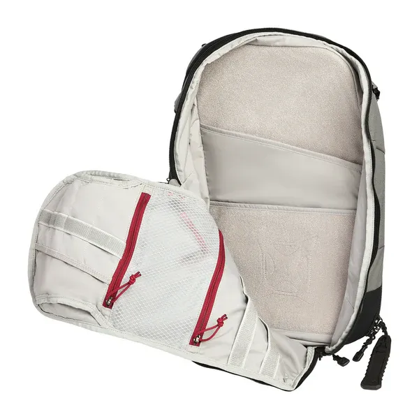 VTX5013_Gamut22L_Sling_SLBK_MainPocket.webp