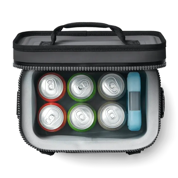 YETI_Thin_Ice_M_Flip8_1279_B_a208554d-886c-4f9c-a3f0-ccf404b68b13.webp