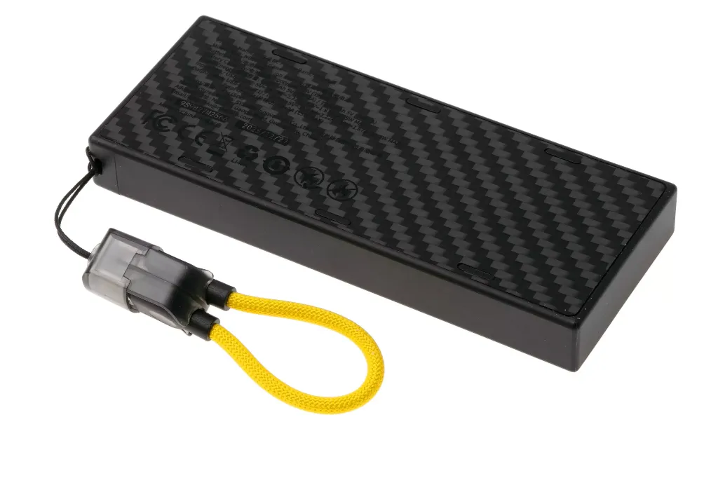 NCNB10000GEN4_03_nitecore.webp