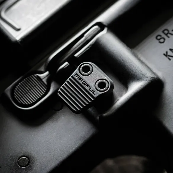 [MAG568] Enhanced AR Magazine Release (Black) Magpul